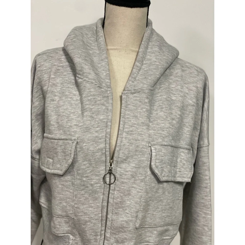 Pretty Little Thing Plus Cropped Hoodie Sweatshirt Gray Plus Size 16 - Picture 2 of 8